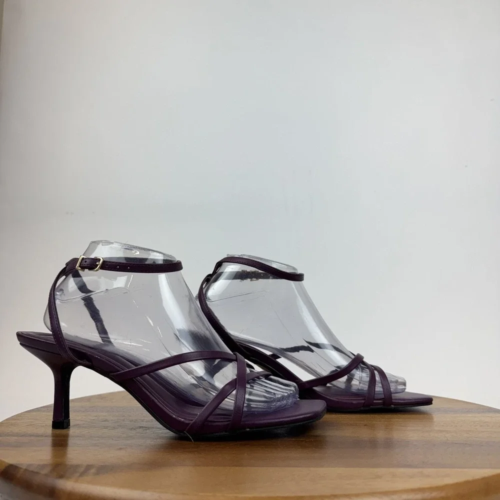 New Womens Open Edit Remington Purple Faux Leather‎ Kitten Heel Snadals Size 8.5